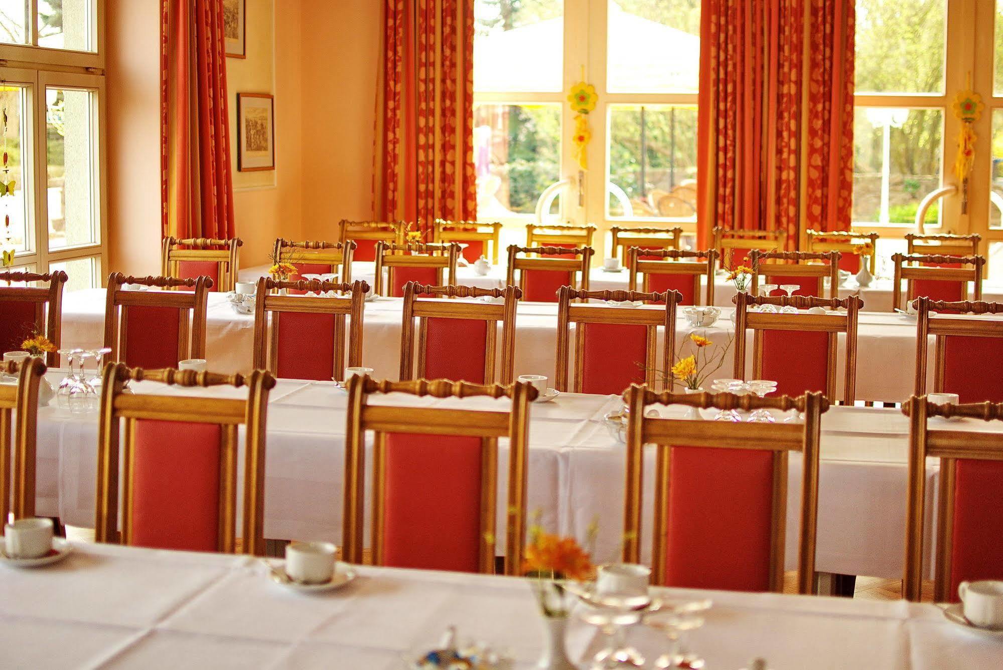 Hotel Goldener Fasan Oranienbaum-Woerlitz Екстериор снимка