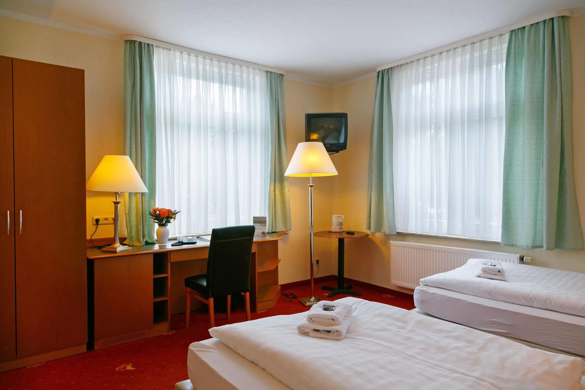 Hotel Goldener Fasan Oranienbaum-Woerlitz Екстериор снимка