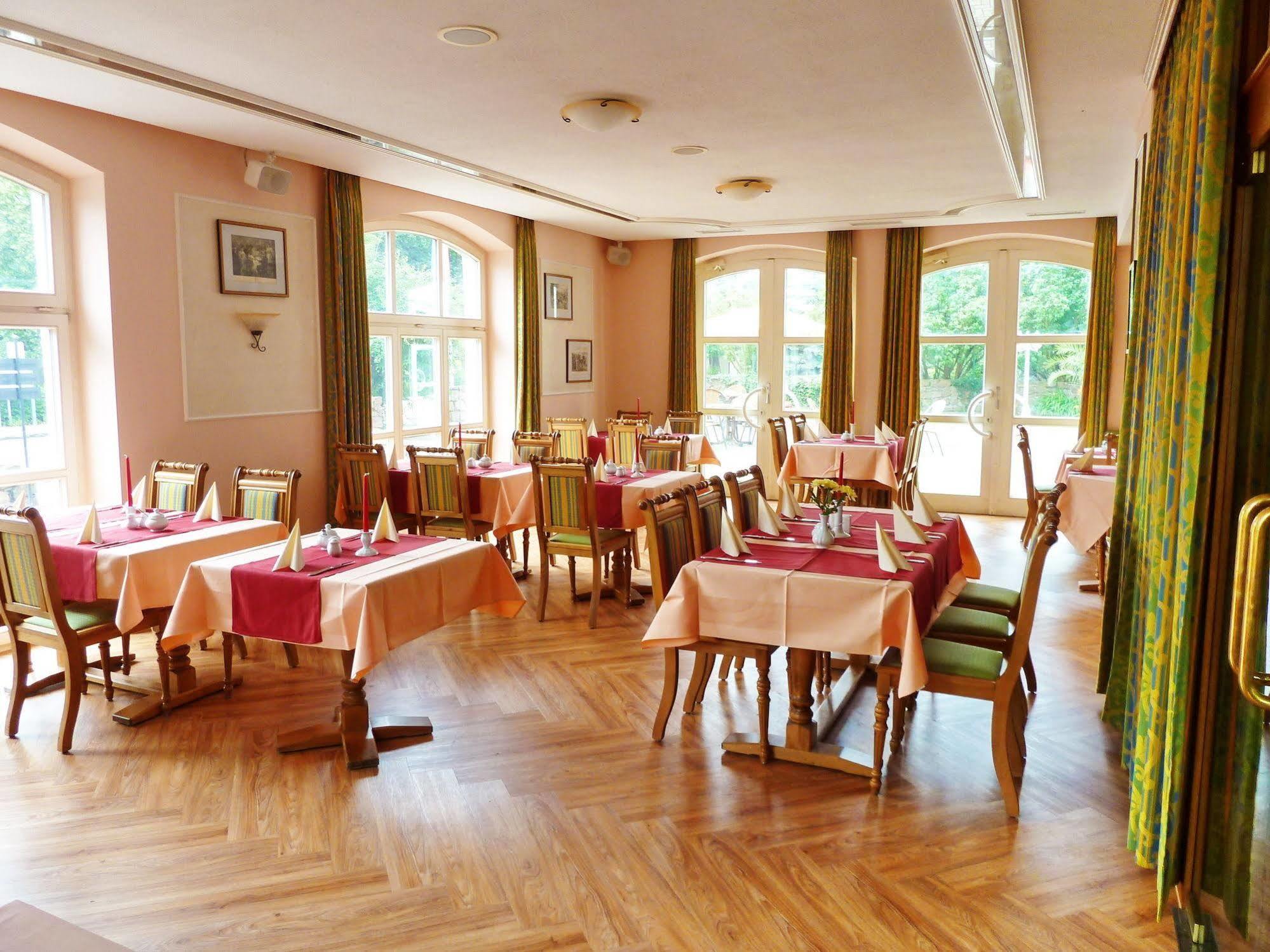 Hotel Goldener Fasan Oranienbaum-Woerlitz Екстериор снимка